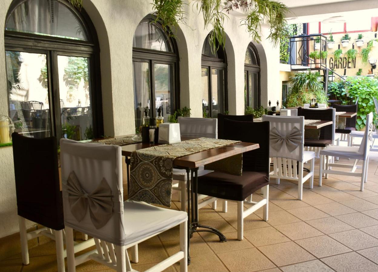 Family Hotel Apolonia Sozopol Exterior photo