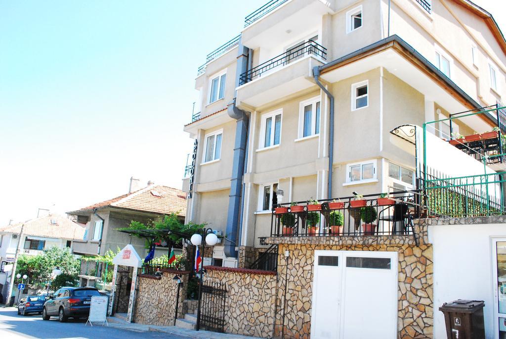 Family Hotel Apolonia Sozopol Exterior photo