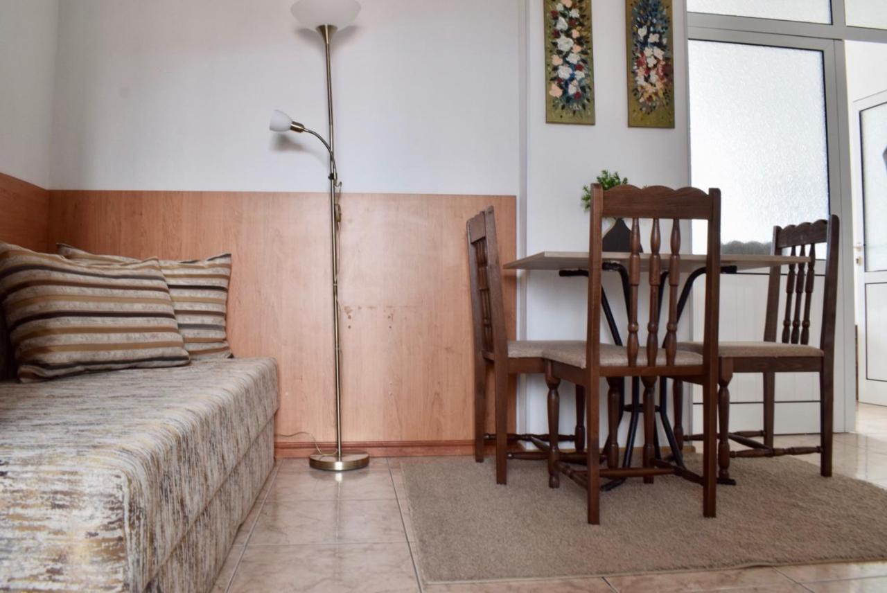 Family Hotel Apolonia Sozopol Exterior photo